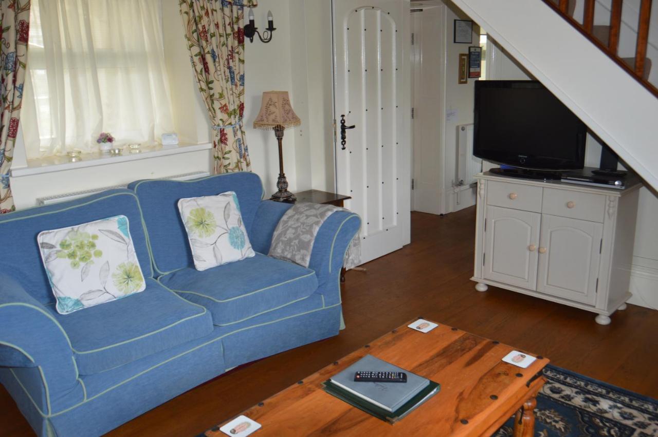 Middlehead Cottages Pickering Bagian luar foto