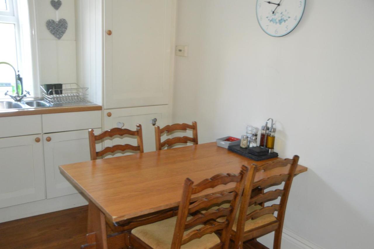 Middlehead Cottages Pickering Bagian luar foto