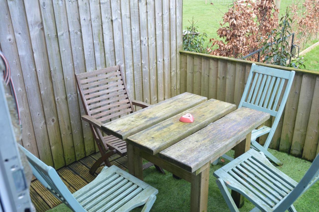 Middlehead Cottages Pickering Bagian luar foto