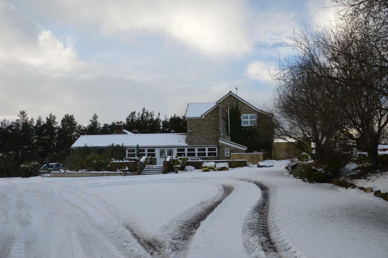 Middlehead Cottages Pickering Bagian luar foto