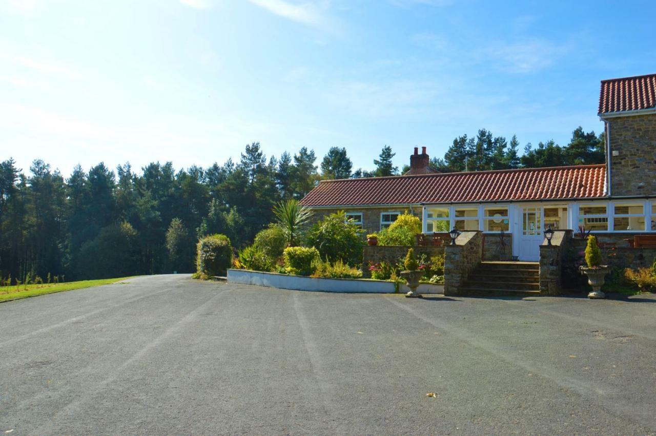 Middlehead Cottages Pickering Bagian luar foto